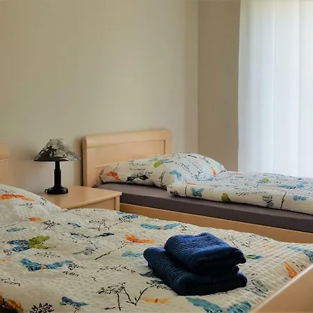 Fewosi Apartment *